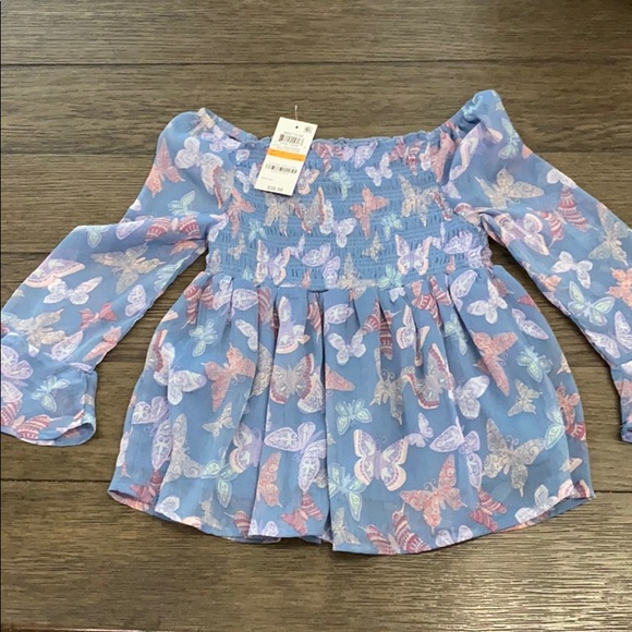 Butterfly blouse for little girls - Picture 4 of 5